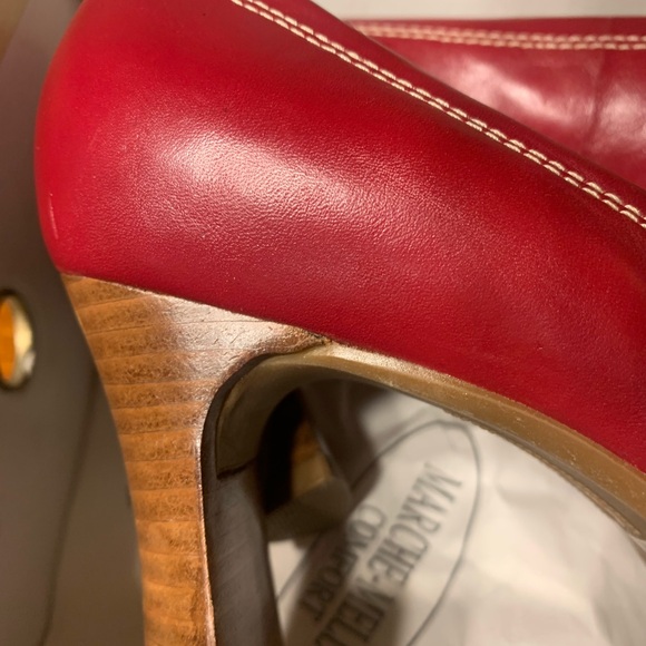 ❤️🔥New red leather heel shoe in box HushPuppies❤️ - Picture 2 of 16